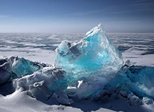 2026 世界杯-人人都爱！赛后魔笛和维尼修斯交谈甚欢，还被恩德里克抱起